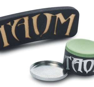 Taom Magnetite Round Chalk Holder